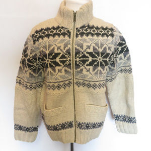 Eddie Bauer Men's Hand Knit Wool Sweater